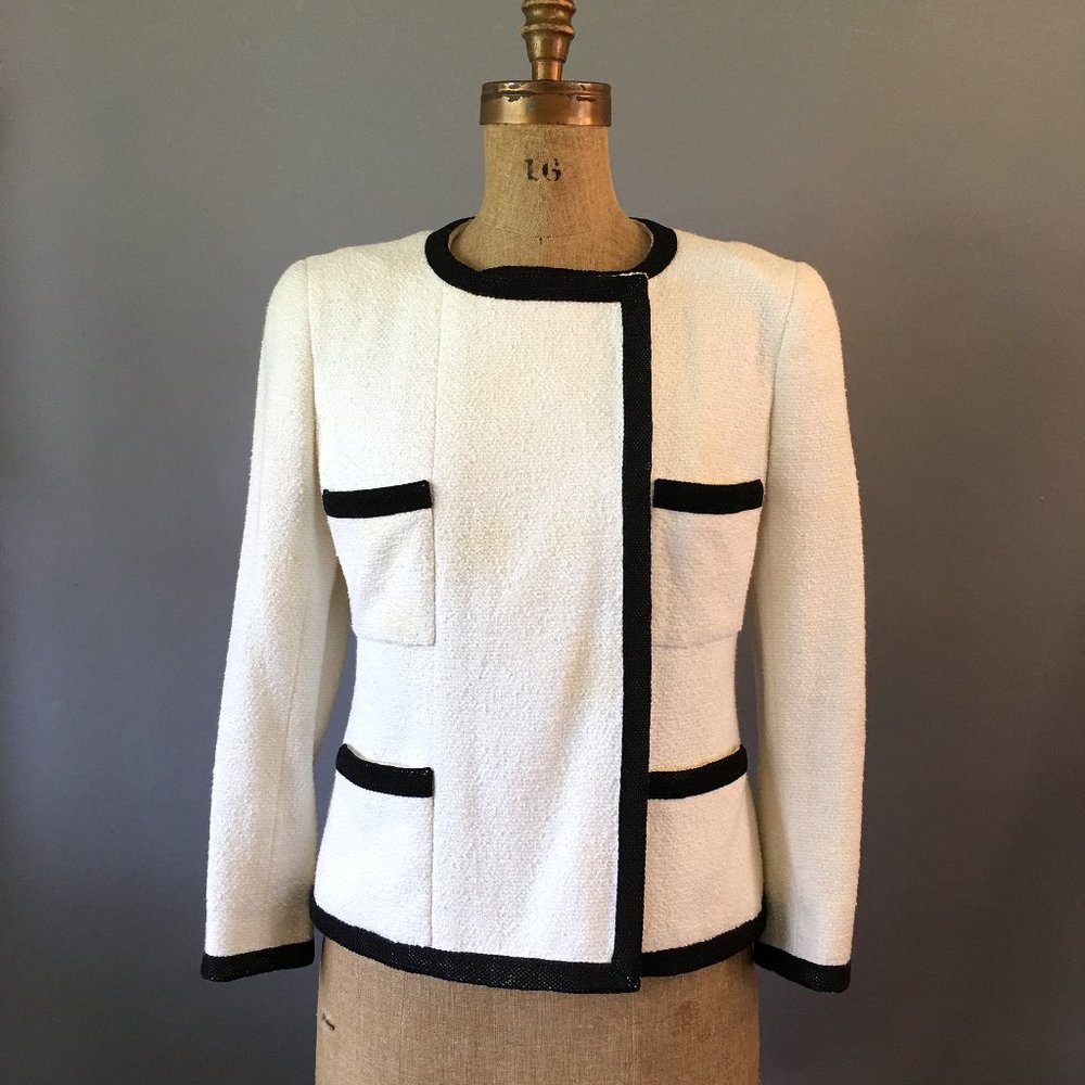 CHANEL Vintage 1998 Cotton Bouclé Jacket, Med/Large, Black Trimmed Collarless